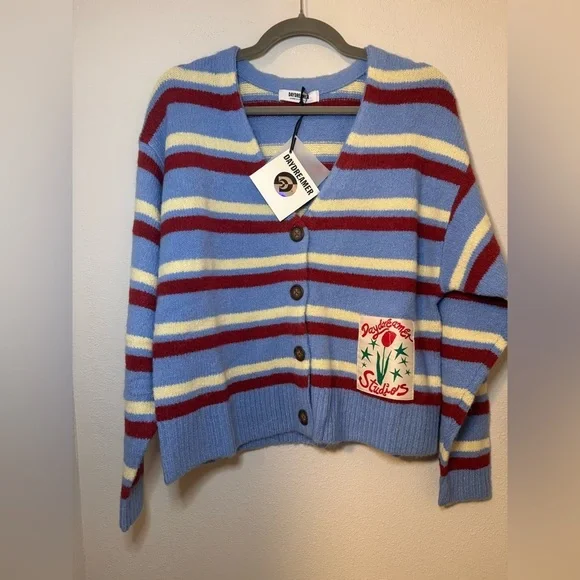 Daydreamer Stripe Boxy Knit in color Airey Blue Stripe NWT - Picture 2 of 6